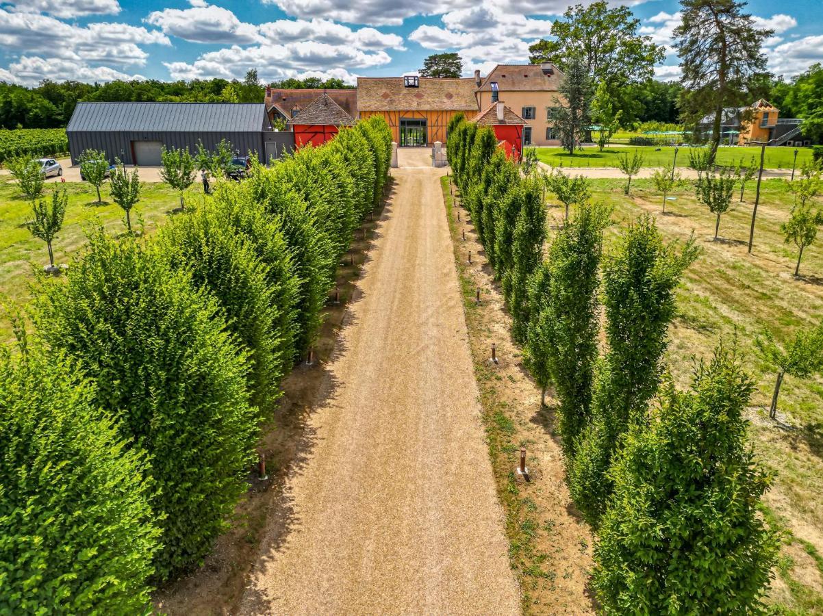 Hameau Des 40 Arpents Hotel Gergy Exterior photo